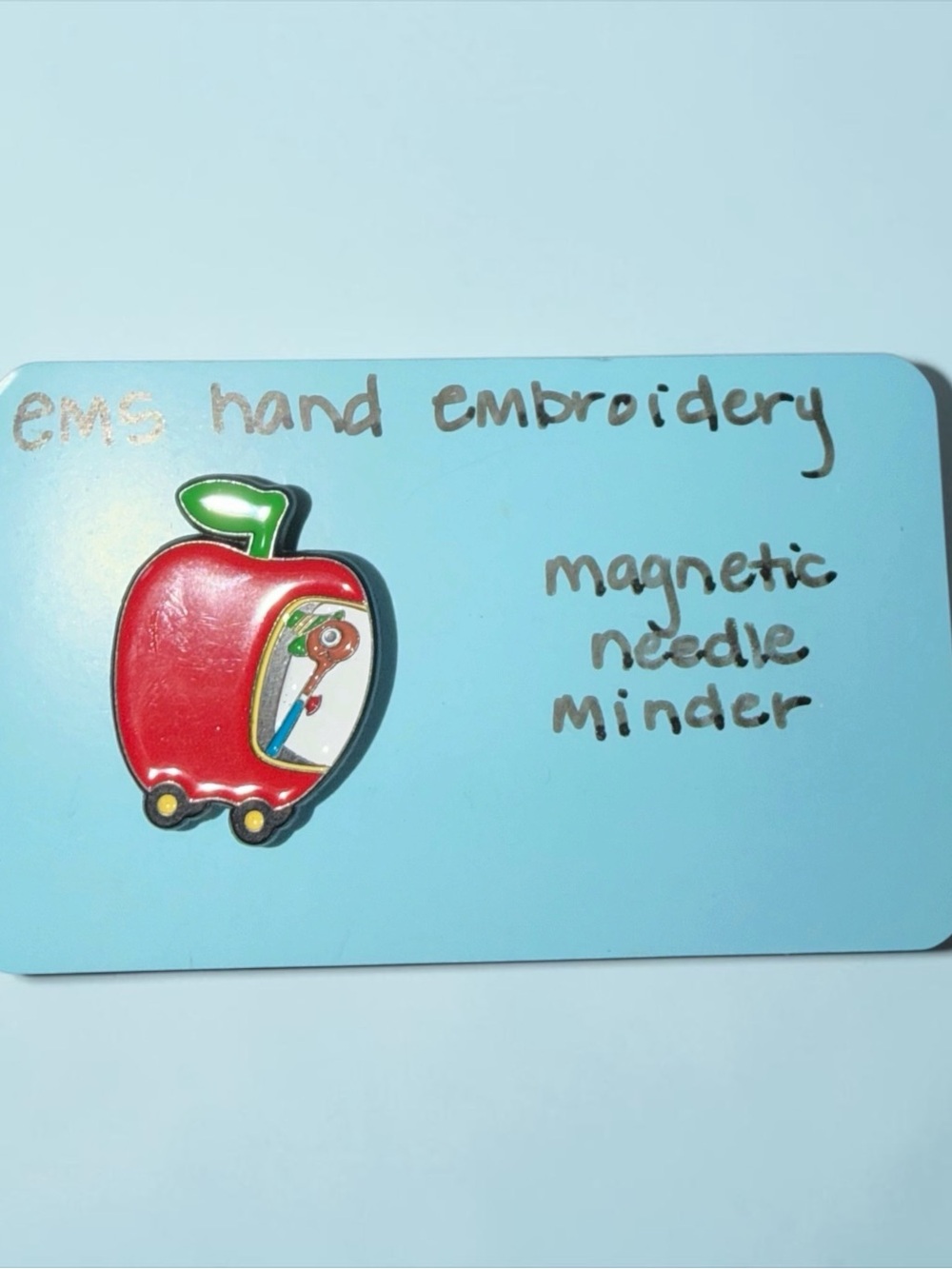 Busy World of Richard Scarry Magnetic Needle Minder